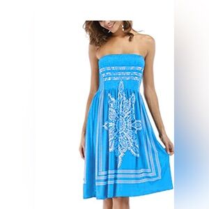 Chic Strapless Blue Dress with White Patterns